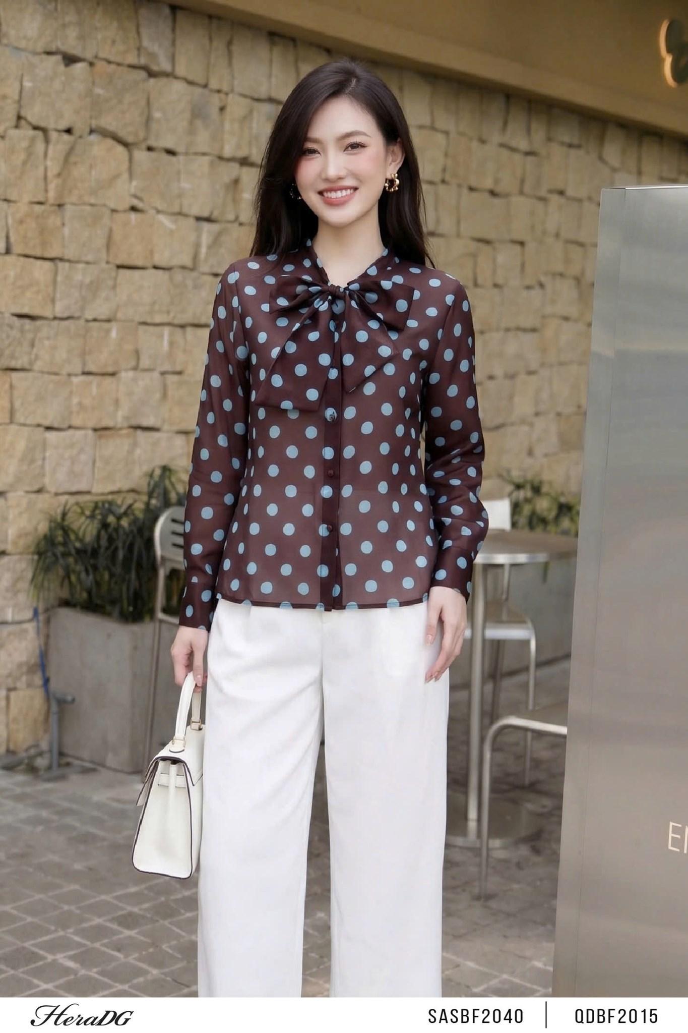 Áo sơ mi họa tiết chấm bi