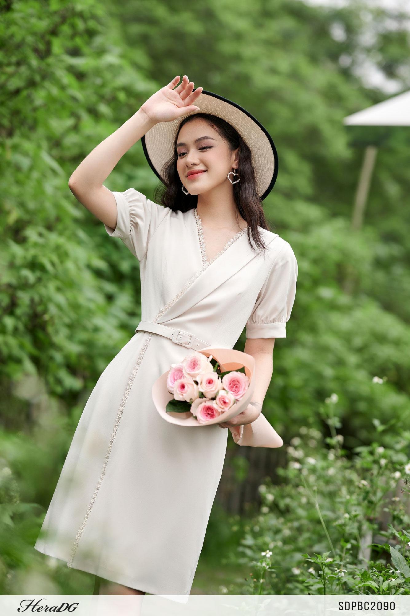 Đầm A vạt chồng