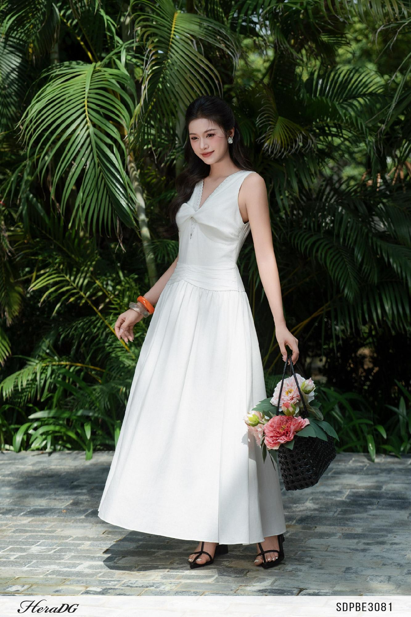 Đầm xoè phối ren
