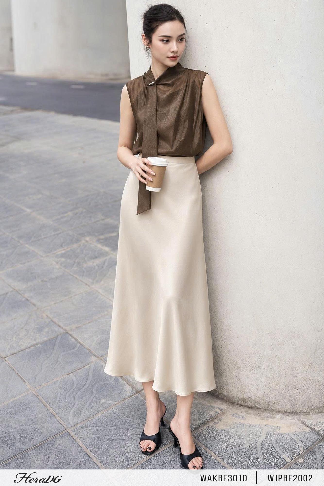 Áo tơ vạt cổ lệch