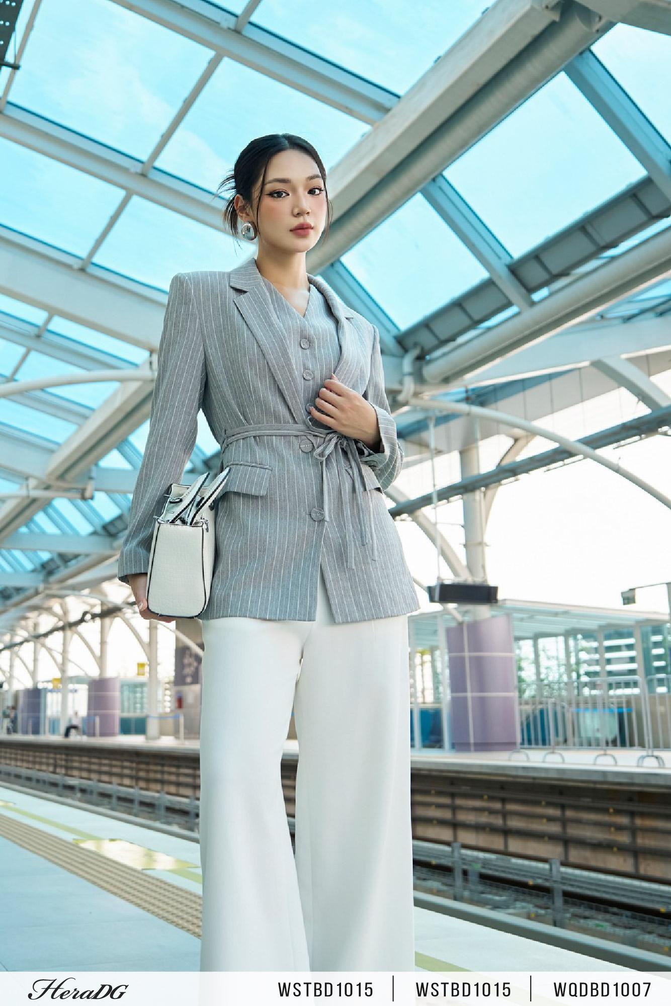 Áo vest dáng rộng