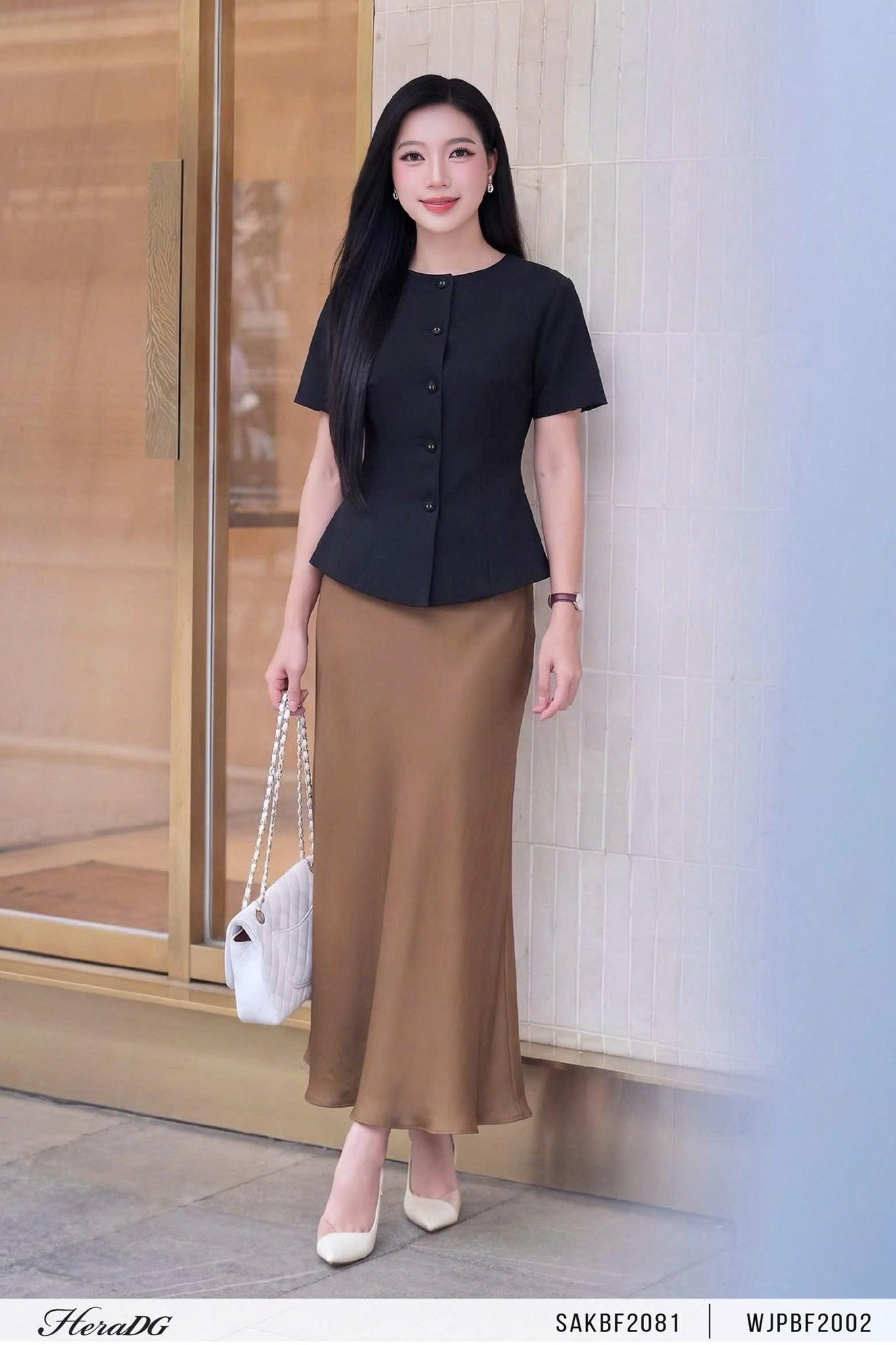 Chân váy lụa dáng đuôi cá