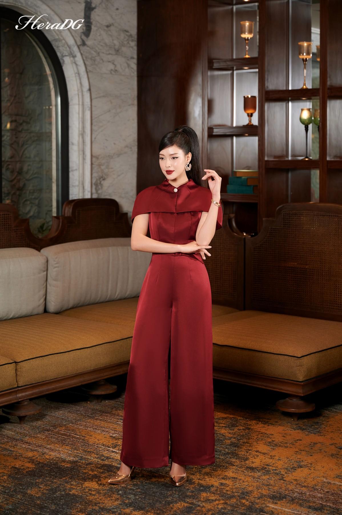 Jumsuit phủ vai