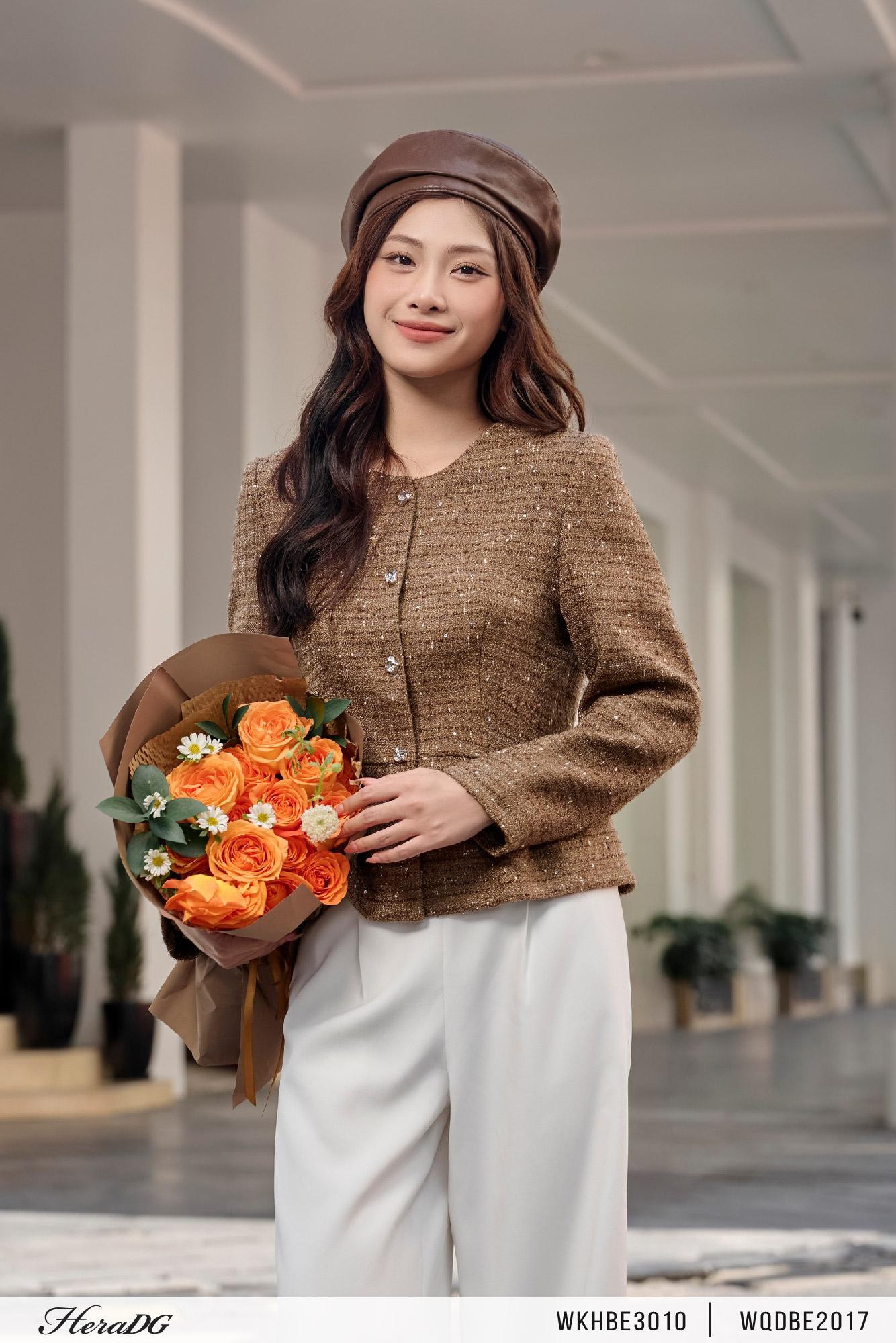 Áo dạ tweed dáng peplum